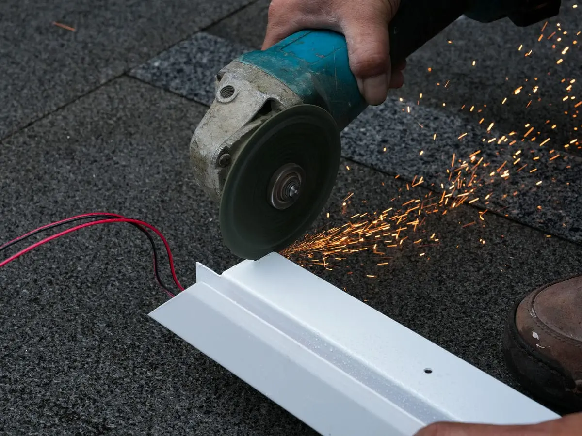 LA vie美容店招牌 38