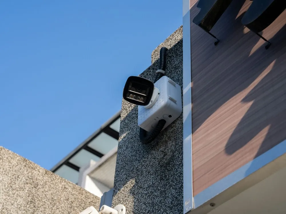 台中北屯區環太東路門口槍型網路監視器安裝 1