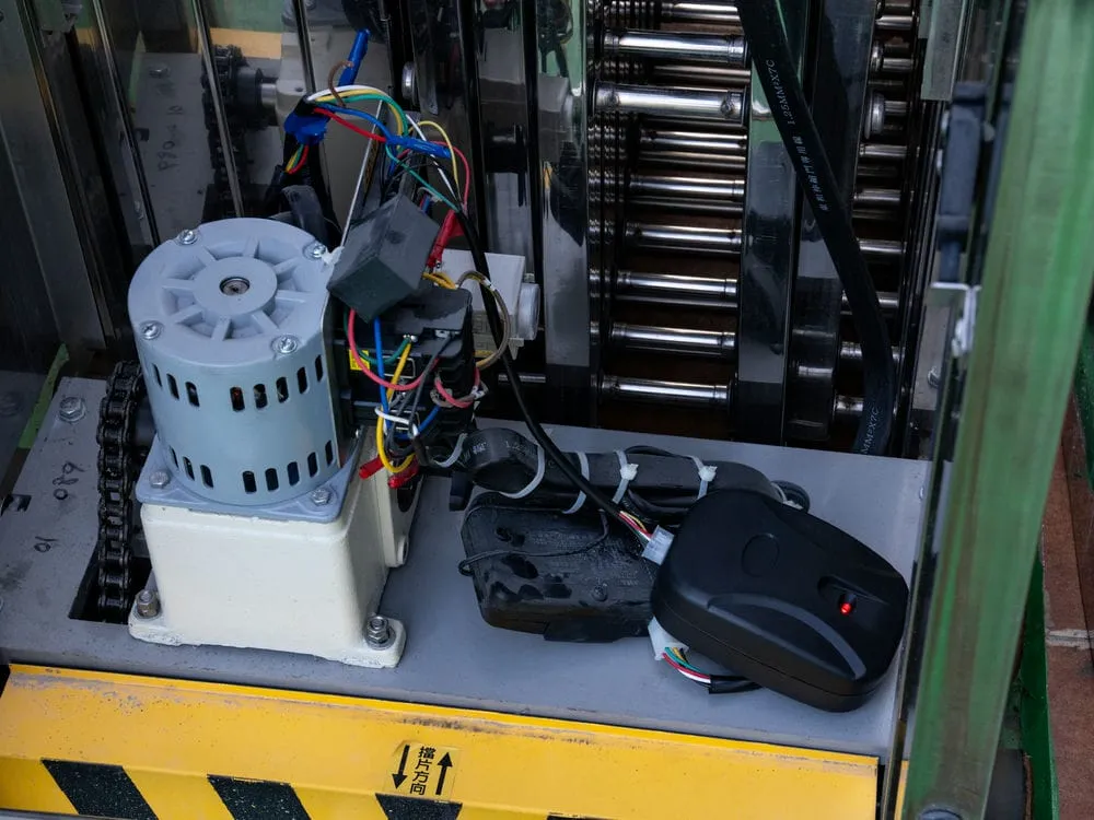 台中太平區富平路遠端鐵捲門安裝 1