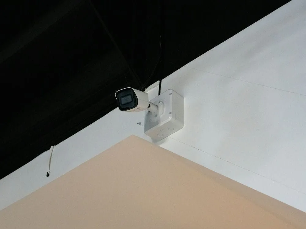 台中旱溪東路二段店面辦公室槍型紅外線網路監視器安裝 1