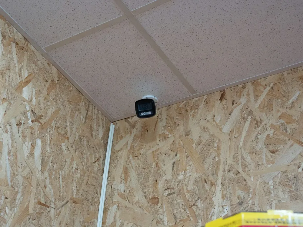 台中軍福十六路辦公室半球型+槍型網路監視器安裝 5